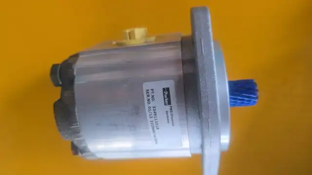 3349111018 BOMBA HIDRÁULICA DE ENGRENAGENS